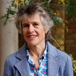Dr Fiona Cornish