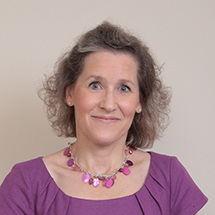 Dr. Mari Flowerdew